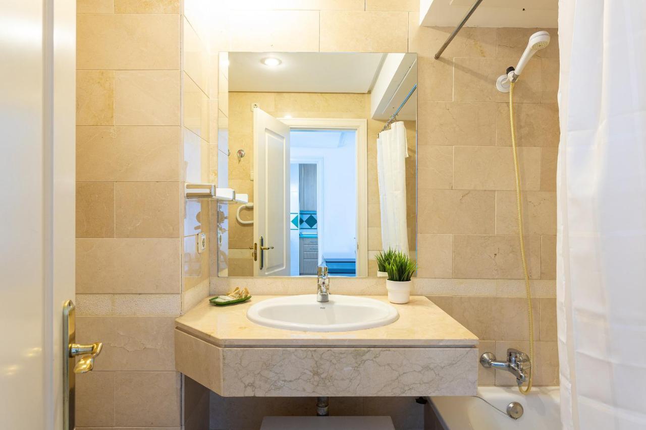 Apartamento Marques De Salamanca Apartment Marbella Exterior photo